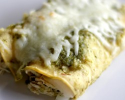 How to Make Chicken Enchiladas – Chicken Enchiladas Verdes