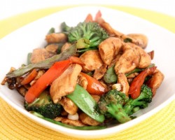 Chicken & Veggie Stir Fry Recipe – Laura Vitale – Laura in the Kitchen Episode 733