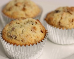 Granola Muffin Recipe – Laura Vitale – Laura in the Kitchen Episode 366