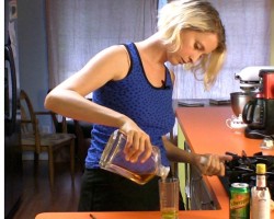 How To Make a Tuscan Mule Cocktail