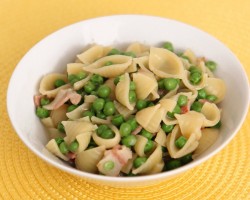 Pasta e Piselli Recipe – Laura Vitale – Laura in the Kitchen Episode 579