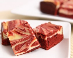 Red Velvet Cheesecake Brownies Recipe – Laura Vitale – Laura in the Kitchen Episode 731