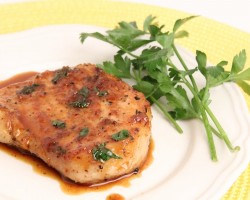 Garlic & Brown Sugar Pork Chops Recipe – Laura Vitale – Laura in the Kitchen Episode 889