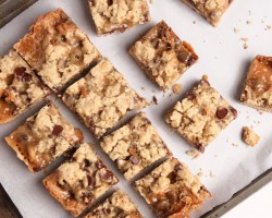 Caramel Chocolate Oatmeal Bars Recipe – Laura Vitale – Laura in the Kitchen Episode 921