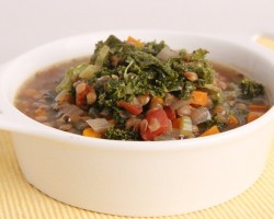 Crock Pot Lentil & Kale Soup Recipe – Laura Vitale – Laura in the Kitchen Episode