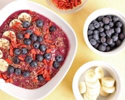 Berry Smoothie Bowl Recipe – Laura Vitale – Laura in the Kitchen Episode 1011
