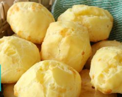 How to Make Pão de Queijo – Brazilian Cheese Bread |  Hilah Cooking